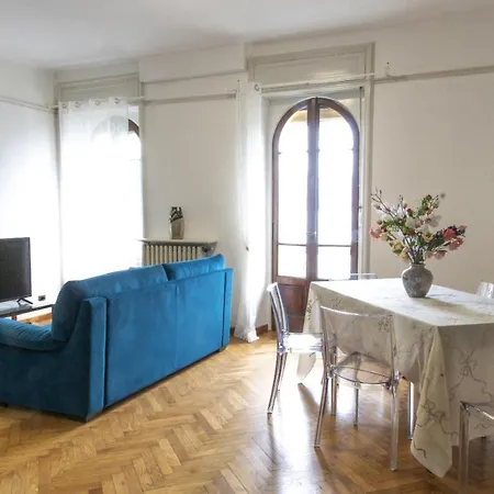 Liberty House Apartment Stresa